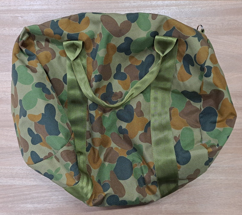 Load image into Gallery viewer, Bush Tracks Heavy Duty Army Canvas Bag
